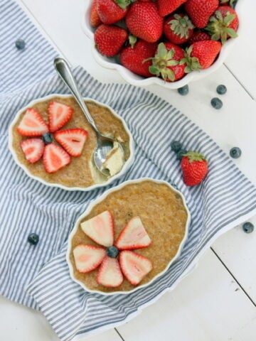 Marrow custard in dishes garnished with berries