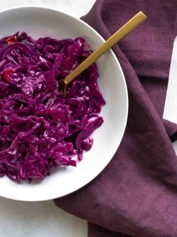 spicy purple cabbage slaw