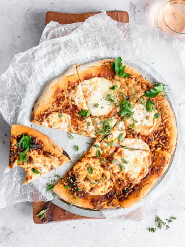margharita pizza on a white background